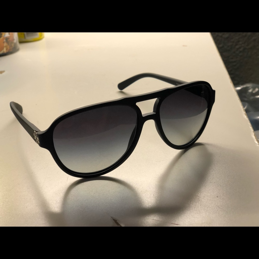 Tory Burch sun glasses